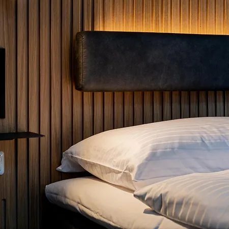 Zleep Hotel Prague-3